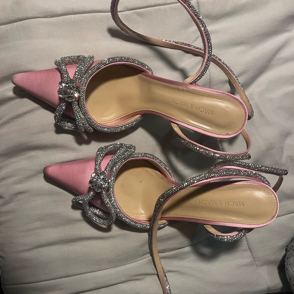 Authentic MACH & MACH Crystal Double Bow Pointed Toe Pump Size 39 1/2